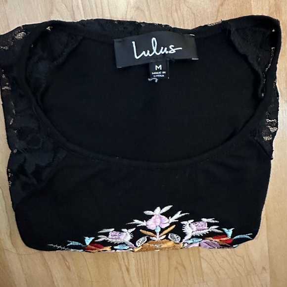 Lulus Black Lace see true top size Medium - Picture 13 of 15